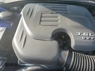 ✅ 2018 Dodge Charger SXT Plus • VIN: 2C3CDXHG6JH203150 • Lot: 70798955. Listed on Copart with 70,555 mi. Free auction sales archive from the USA and detailed vehicle history report at DreamBid. Image 14.