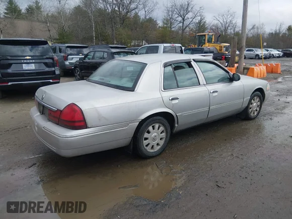 ✅ 2003 Mercury Grand Marquis LS Premium • VIN: 2MEFM75W93X685365 • Lot: 44807563. Wystawiony na IAAI z przebiegiem 72 646 mil. Bezpłatny archiwum sprzedaży aukcyjnych z USA i szczegółowy raport historii pojazdu na DreamBid. Zdjęcie 4.