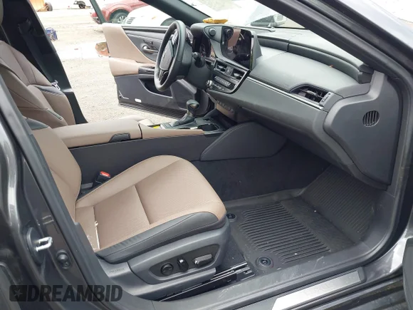 ✅ 2025 Lexus ES 350 • VIN: 58ADZ1B14SU215903 • Lot: 45051073. Listed on IAAI with 3,301 mi. Free auction sales archive from the USA and detailed vehicle history report at DreamBid. Image 5.