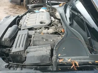 ✅ 2014 Volkswagen Passat SE • VIN: 1VWBN7A3XEC086240 • Lot: 43634562. Listed on IAAI with 161,540 mi. Free auction sales archive from the USA and detailed vehicle history report at DreamBid. Image 20.