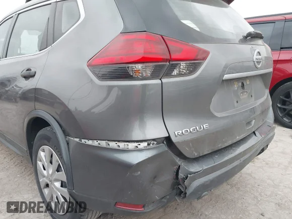 ✅ 2017 Nissan Rogue SL • VIN: 5N1AT2MT6HC801310 • Lot: 44197064. Wystawiony na IAAI z przebiegiem 128 053 mil. Bezpłatny archiwum sprzedaży aukcyjnych z USA i szczegółowy raport historii pojazdu na DreamBid. Zdjęcie 6.