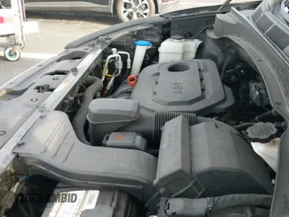 ✅ 2018 Hyundai Santa Fe 2.4L • VIN: 5NMZT3LB6JH077812 • Лот: 43558966. Опубликован ранее на IAAI с пробегом 84 368 миль. Бесплатный доступ к архиву аукционных продаж из США и подробный отчёт об истории автомобиля на DreamBid. Изображение 19.