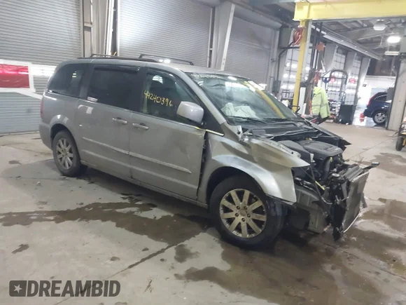 ✅ 2016 Chrysler Town & Country Touring • VIN: 2C4RC1BG2GR118713 • Лот: 44240396. Опубликован ранее на IAAI с пробегом 129 096 миль. Бесплатный доступ к архиву аукционных продаж из США и подробный отчёт об истории автомобиля на DreamBid. Изображение 1.
