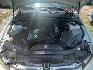 ✅ 2011 BMW 3 Series 328i • VIN: WBAKE3C59BE558984 • Lot: 70961375. Wystawiony na Copart z przebiegiem 145 216 mil. Bezpłatny archiwum sprzedaży aukcyjnych z USA i szczegółowy raport historii pojazdu na DreamBid. Zdjęcie 11.