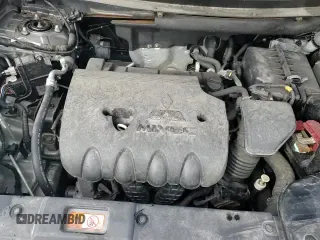 ✅ 2017 Mitsubishi Outlander SE • VIN: JA4AZ3A35HZ050012 • Lot: 81660855. Listed on Copart with 123,379 mi. Free auction sales archive from the USA and detailed vehicle history report at DreamBid. Image 16.