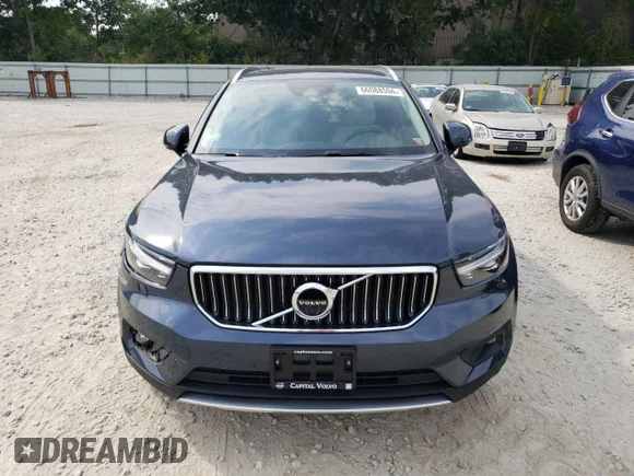 ✅ 2019 Volvo XC40 Inscription • VIN: YV4162UL6K2113300 • Lot: 66088594. Listed on Copart with 39,604 mi. Free auction sales archive from the USA and detailed vehicle history report at DreamBid. Image 5.