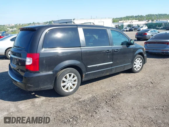 ✅ 2014 Chrysler Town & Country Touring • VIN: 2C4RC1BG6ER437982 • Лот: 45026152. Опубліковано раніше на IAAI з пробігом 121 499 миль. Безкоштовний доступ до архіву аукціонних продажів зі США та докладний звіт про історію автомобіля на DreamBid. Зображення 4.