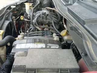 ✅ 2010 Chrysler Town & Country LX • VIN: 2A4RR4DEXAR173827 • Lot: 43763678. Wystawiony na IAAI z przebiegiem 200 020 mil. Bezpłatny archiwum sprzedaży aukcyjnych z USA i szczegółowy raport historii pojazdu na DreamBid. Zdjęcie 12.