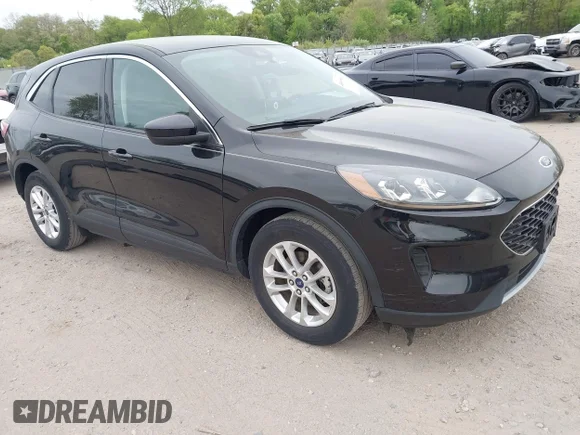 ✅ 2021 Ford Escape SE • VIN: 1FMCU0G67MUB09593 • Лот: 45000568. Опубліковано раніше на IAAI з пробігом 37 262 миль. Безкоштовний доступ до архіву аукціонних продажів зі США та докладний звіт про історію автомобіля на DreamBid. Зображення 1.