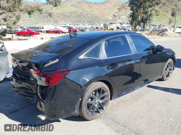✅ 2025 Honda Civic Sport • VIN: 2HGFE2F52SH518878 • Лот: 43906903. Опубликован ранее на IAAI с пробегом 19 740 миль. Бесплатный доступ к архиву аукционных продаж из США и подробный отчёт об истории автомобиля на DreamBid. Изображение 4.