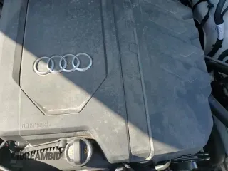 ✅ 2021 Audi Q5 Premium • VIN: WA1AAAFY1M2078554 • Lot: 68846215. Wystawiony na Copart z przebiegiem 87 261 mil. Bezpłatny archiwum sprzedaży aukcyjnych z USA i szczegółowy raport historii pojazdu na DreamBid. Zdjęcie 14.