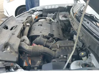 ✅ 2017 Mitsubishi Outlander ES • VIN: JA4AP3AU7HZ033730 • Lot: 43083541. Listed on IAAI with 92,630 mi. Free auction sales archive from the USA and detailed vehicle history report at DreamBid. Image 20.