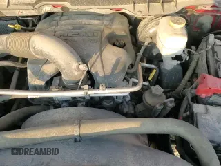 ✅ 2018 Ram 2500 SLT • VIN: 3C6TR5DT0JG282469 • Lot: 61615245. Wystawiony na Copart z przebiegiem 122 916 mil. Bezpłatny archiwum sprzedaży aukcyjnych z USA i szczegółowy raport historii pojazdu na DreamBid. Zdjęcie 13.