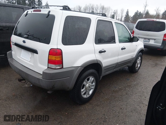 ✅ 2001 Ford Escape XLT • VIN: 1FMYU03121KF44755 • Лот: 44282575. Опубликован ранее на IAAI с пробегом 145 047 миль. Бесплатный доступ к архиву аукционных продаж из США и подробный отчёт об истории автомобиля на DreamBid. Изображение 4.