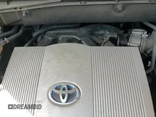 ✅ 2017 Toyota Highlander Hybrid XLE • VIN: 5TDJGRFH1HS028335 • Лот: 70451845. Опубликован ранее на Copart с пробегом 68 982 миль. Бесплатный доступ к архиву аукционных продаж из США и подробный отчёт об истории автомобиля на DreamBid. Изображение 14.