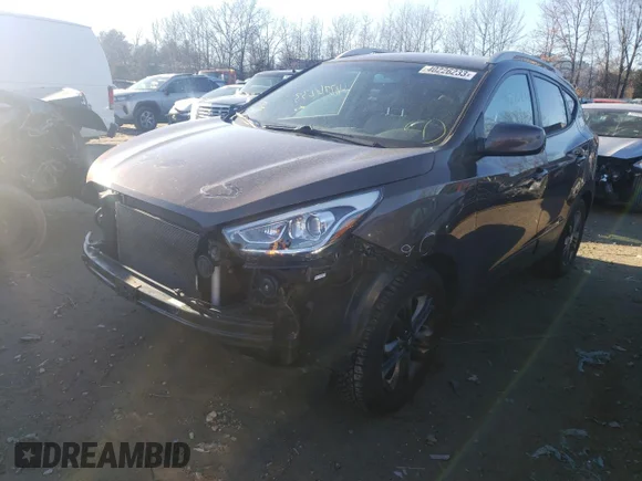 ✅ 2015 Hyundai Tucson SE • VIN: KM8JUCAG0FU006268 • Lot: 40226233. Wystawiony na Copart z przebiegiem 88 381 mil. Bezpłatny archiwum sprzedaży aukcyjnych z USA i szczegółowy raport historii pojazdu na DreamBid. Zdjęcie 1.