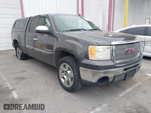 ✅ 2010 GMC Sierra 1500 SLE • VIN: 1GTSCVE01AZ148693 • Lot: 41773453. Listed on IAAI with 106,733 mi. Free auction sales archive from the USA and detailed vehicle history report at DreamBid. Image 1.