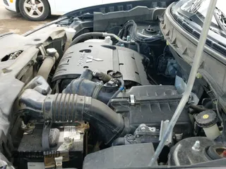 ✅ 2019 Mitsubishi Outlander ES • VIN: JA4AP3AU2KU030612 • Lot: 43305965. Wystawiony na IAAI z przebiegiem 100 001 mil. Bezpłatny archiwum sprzedaży aukcyjnych z USA i szczegółowy raport historii pojazdu na DreamBid. Zdjęcie 21.