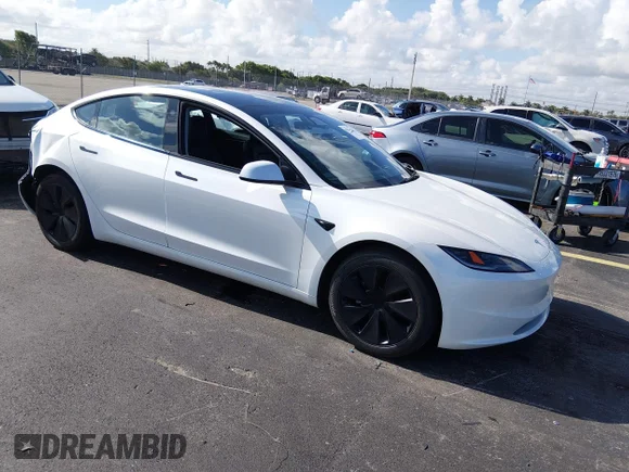 ✅ 2024 Tesla Model 3 • VIN: 5YJ3E1EA6RF755769 • Лот: 45170144. Опубликован ранее на IAAI с пробегом 21 078 миль. Бесплатный доступ к архиву аукционных продаж из США и подробный отчёт об истории автомобиля на DreamBid. Изображение 1.