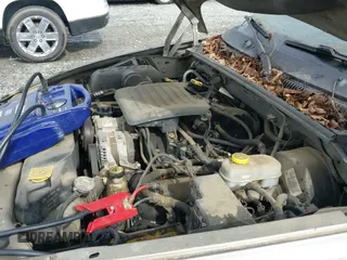 ✅ 2001 Dodge Durango • VIN: 1B4HR28N51F542517 • Lot: 42471264. Wystawiony na IAAI z przebiegiem 145 038 mil. Bezpłatny archiwum sprzedaży aukcyjnych z USA i szczegółowy raport historii pojazdu na DreamBid. Zdjęcie 11.