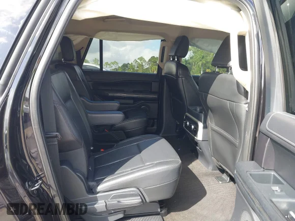 ✅ 2023 Ford Expedition Max XLT • VIN: 1FMJK1H89PEA28645 • Lot: 41579598. Listed on IAAI with Not provided. Free auction sales archive from the USA and detailed vehicle history report at DreamBid. Image 8.