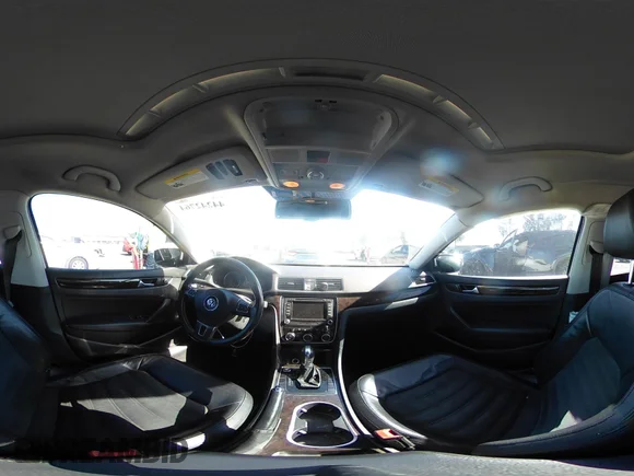 ✅ 2014 Volkswagen Passat SEL Premium • VIN: 1VWCN7A31EC118979 • Лот: 44242764. Опубліковано раніше на IAAI з пробігом 155 559 миль. Безкоштовний доступ до архіву аукціонних продажів зі США та докладний звіт про історію автомобіля на DreamBid. Зображення 19.