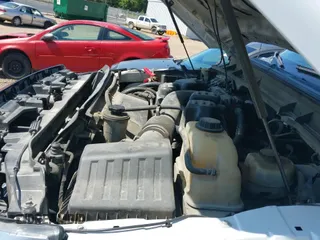 ✅ 2015 Ford F-250 XL • VIN: 1FT7W2A63FEB29048 • Lot: 43148972. Listed on IAAI with 283,955 mi. Free auction sales archive from the USA and detailed vehicle history report at DreamBid. Image 21.