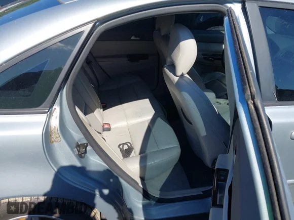 ✅ 2007 Volvo S40 2.4L • VIN: YV1MS382172296495 • Лот: 42197332. Опубліковано раніше на IAAI з пробігом 156 627 миль. Безкоштовний доступ до архіву аукціонних продажів зі США та докладний звіт про історію автомобіля на DreamBid. Зображення 8.