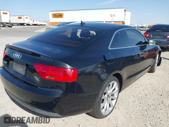 ✅ 2013 Audi A5 Prestige • VIN: WAUVFAFR5DA010987 • Lot: 39114310. Wystawiony na IAAI z przebiegiem 102 532 mil. Bezpłatny archiwum sprzedaży aukcyjnych z USA i szczegółowy raport historii pojazdu na DreamBid. Zdjęcie 4.