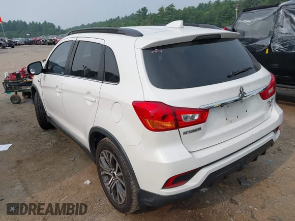 ✅ 2018 Mitsubishi Outlander SEL • VIN: JA4AP4AW0JZ011324 • Лот: 42913509. Опубликован ранее на IAAI с пробегом 148 086 миль. Бесплатный доступ к архиву аукционных продаж из США и подробный отчёт об истории автомобиля на DreamBid. Изображение 3.
