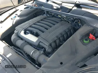 ✅ 2018 Porsche Cayenne • VIN: WP1AA2A2XJKA04400 • Lot: 40480929. Listed on IAAI with 66,129 mi. Free auction sales archive from the USA and detailed vehicle history report at DreamBid. Image 19.