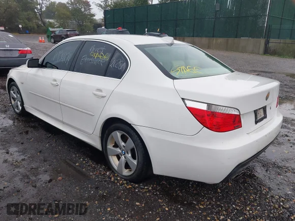 ✅ 2007 BMW 5 Series 530xi • VIN: WBANF73547CU24758 • Лот: 43438817. Опубліковано раніше на IAAI з пробігом Не вказано. Безкоштовний доступ до архіву аукціонних продажів зі США та докладний звіт про історію автомобіля на DreamBid. Зображення 3.