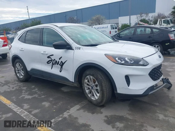 ✅ 2022 Ford Escape SE Hybrid • VIN: 1FMCU0BZ9NUA71013 • Lot: 44480708. Wystawiony na IAAI z przebiegiem 59 468 mil. Bezpłatny archiwum sprzedaży aukcyjnych z USA i szczegółowy raport historii pojazdu na DreamBid. Zdjęcie 1.