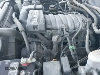 ✅ 2004 Toyota Sequoia SR5 • VIN: 5TDBT44A34S230497 • Lot: 42784288. Listed on IAAI with 255,733 mi. Free auction sales archive from the USA and detailed vehicle history report at DreamBid. Image 13.