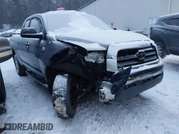 ✅ 2008 Toyota Tundra • VIN: 5TFBT54198X010447 • Lot: 44069355. Wystawiony na IAAI z przebiegiem 142 007 mil. Bezpłatny archiwum sprzedaży aukcyjnych z USA i szczegółowy raport historii pojazdu na DreamBid. Zdjęcie 1.