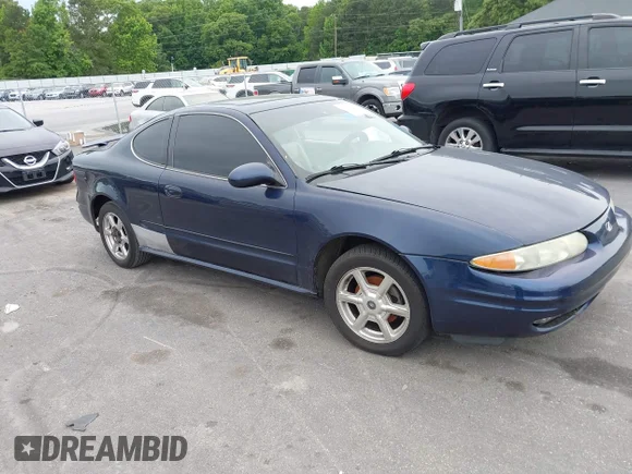 ✅ 2001 Oldsmobile Alero GLS • VIN: 1G3NF12E31C225063 • Lot: 45020013. Wystawiony na IAAI z przebiegiem 228 389 mil. Bezpłatny archiwum sprzedaży aukcyjnych z USA i szczegółowy raport historii pojazdu na DreamBid. Zdjęcie 1.