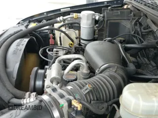 ✅ 2001 Chevrolet S-10 LS • VIN: 1GCDT19W51K140881 • Лот: 42114214. Опубликован ранее на IAAI с пробегом 347 913 миль. Бесплатный доступ к архиву аукционных продаж из США и подробный отчёт об истории автомобиля на DreamBid. Изображение 12.