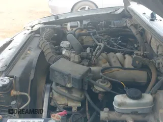 ✅ 2000 Ford Ranger XL • VIN: 1FTYR14V5YPA89460 • Lot: 42636985. Wystawiony na IAAI z przebiegiem 252 333 mil. Bezpłatny archiwum sprzedaży aukcyjnych z USA i szczegółowy raport historii pojazdu na DreamBid. Zdjęcie 12.