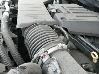 2021 Chevrolet Silverado 1500 LT z VIN 1GCPYDEK3MZ118697, wystawiony jako IAAI lot #43032451 z przebiegiem 59 529 mil mil oraz . Historia ofert i sprzedaży dostępna na DreamBid. Obrazek 20.