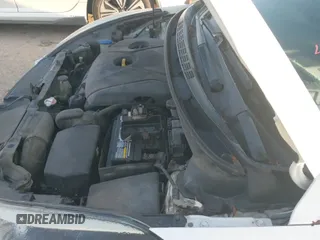 ✅ 2014 Hyundai Elantra SE • VIN: 5NPDH4AE6EH480714 • Lot: 43536107. Listed on IAAI with 130,887 mi. Free auction sales archive from the USA and detailed vehicle history report at DreamBid. Image 12.