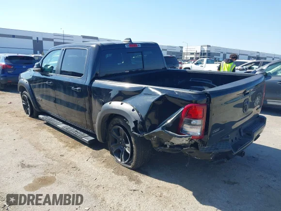 ✅ 2021 Ram 1500 Big Horn • VIN: 1C6SRFFT1MN595007 • Лот: 43645439. Опубликован ранее на IAAI с пробегом 55 118 миль. Бесплатный доступ к архиву аукционных продаж из США и подробный отчёт об истории автомобиля на DreamBid. Изображение 3.