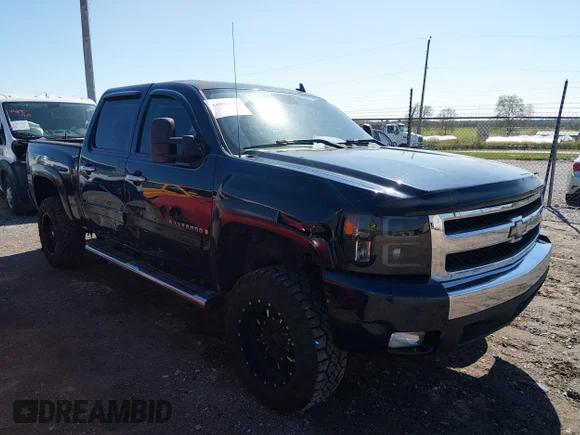 ✅ 2007 Chevrolet Silverado 1500 LTZ • VIN: 3GCEK13M97G555152 • Lot: 44893637. Listed on IAAI with 197,267 mi. Free auction sales archive from the USA and detailed vehicle history report at DreamBid. Image 1.