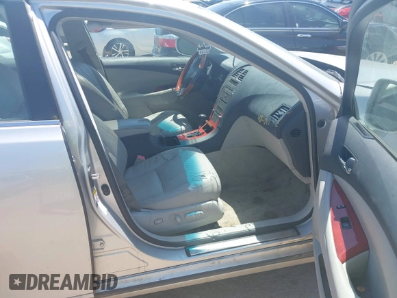 ✅ 2007 Lexus ES 330 • VIN: JTHBJ46G472051323 • Lot: 42831443. Wystawiony na IAAI z przebiegiem 191 911 mil. Bezpłatny archiwum sprzedaży aukcyjnych z USA i szczegółowy raport historii pojazdu na DreamBid. Zdjęcie 5.