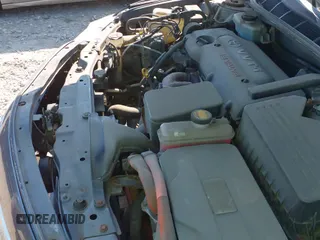 ✅ 2010 Toyota Camry • VIN: 4T1BB3EK2AU122623 • Lot: 42975171. Listed on IAAI with 195,818 mi. Free auction sales archive from the USA and detailed vehicle history report at DreamBid. Image 20.