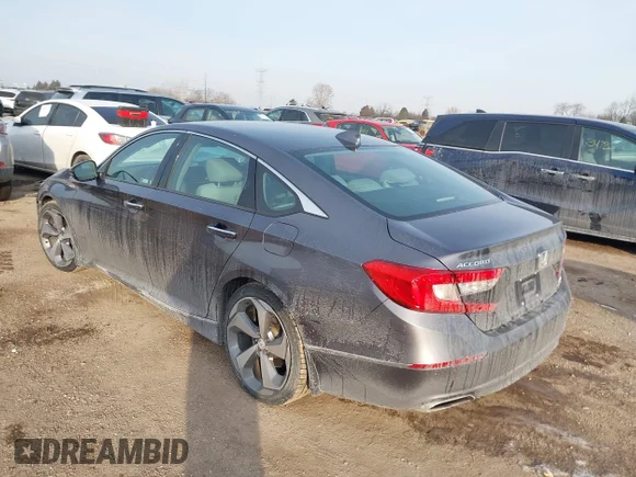 ✅ 2018 Honda Accord Touring • VIN: 1HGCV2F9XJA052569 • Lot: 44337620. Wystawiony na IAAI z przebiegiem 79 451 mil. Bezpłatny archiwum sprzedaży aukcyjnych z USA i szczegółowy raport historii pojazdu na DreamBid. Zdjęcie 3.