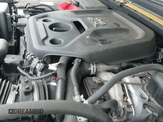 ✅ 2019 Jeep Wrangler Unlimited Rubicon • VIN: 1C4HJXFNXKW523439 • Lot: 43010099. Wystawiony na IAAI z przebiegiem 62 771 mil. Bezpłatny archiwum sprzedaży aukcyjnych z USA i szczegółowy raport historii pojazdu na DreamBid. Zdjęcie 18.