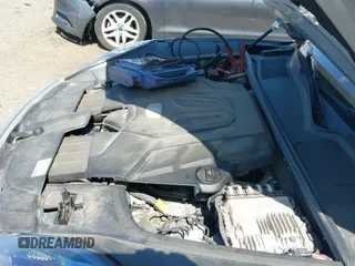 ✅ 2019 Porsche Cayenne • VIN: WP1AA2AY5KDA06792 • Lot: 43158150. Wystawiony na IAAI z przebiegiem 64 801 mil. Bezpłatny archiwum sprzedaży aukcyjnych z USA i szczegółowy raport historii pojazdu na DreamBid. Zdjęcie 23.