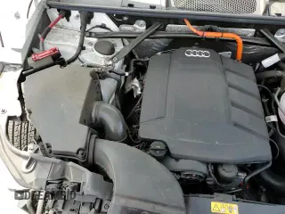 ✅ 2021 Audi Q5 Premium • VIN: WA1G2AFY5M2065264 • Lot: 58758475. Wystawiony na Copart z przebiegiem 48 291 mil. Bezpłatny archiwum sprzedaży aukcyjnych z USA i szczegółowy raport historii pojazdu na DreamBid. Zdjęcie 15.