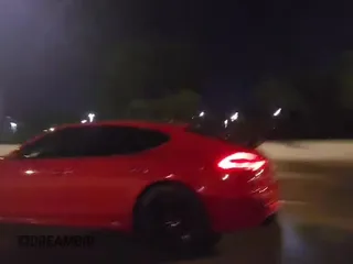 ✅ 2015 Porsche Panamera GTS • VIN: WP0AF2A7XFL080182 • Lot: 48832615. Wystawiony na Copart z przebiegiem 69 623 mil. Bezpłatny archiwum sprzedaży aukcyjnych z USA i szczegółowy raport historii pojazdu na DreamBid. Zdjęcie 11.