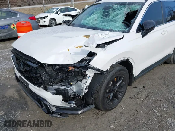 ✅ 2024 Honda CR-V Sport • VIN: 5J6RS5H58RL004401 • Lot: 41111716. Wystawiony na IAAI z przebiegiem 13 636 mil. Bezpłatny archiwum sprzedaży aukcyjnych z USA i szczegółowy raport historii pojazdu na DreamBid. Zdjęcie 6.